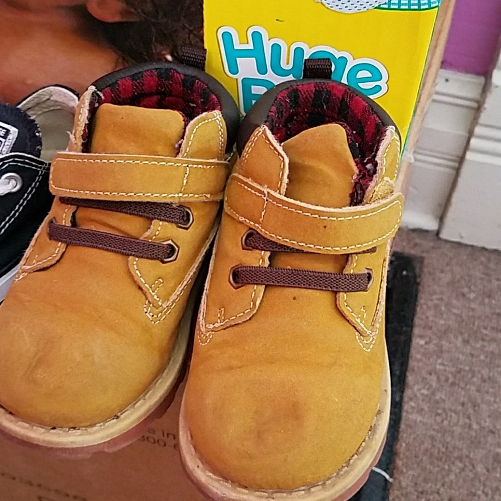 boys boots